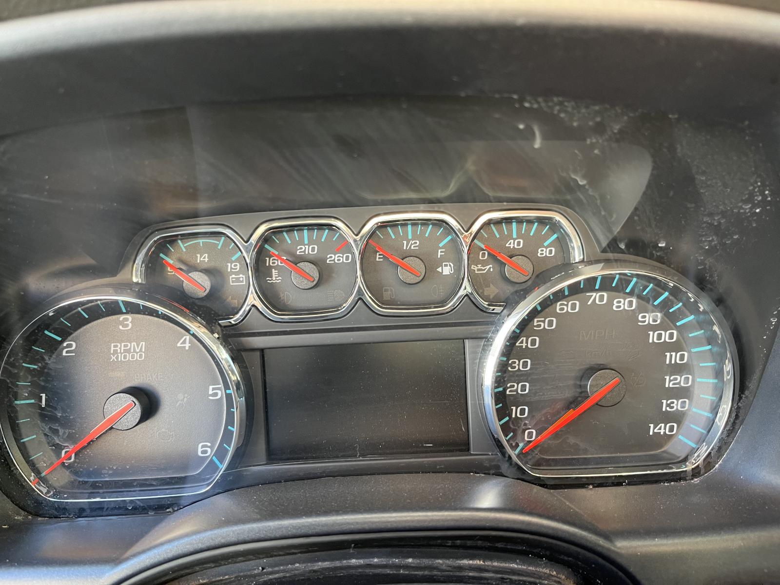 ./imagenes/INVOICE/2019/17928/CHEVROLET-SILVERADO-1500 (8).JPG